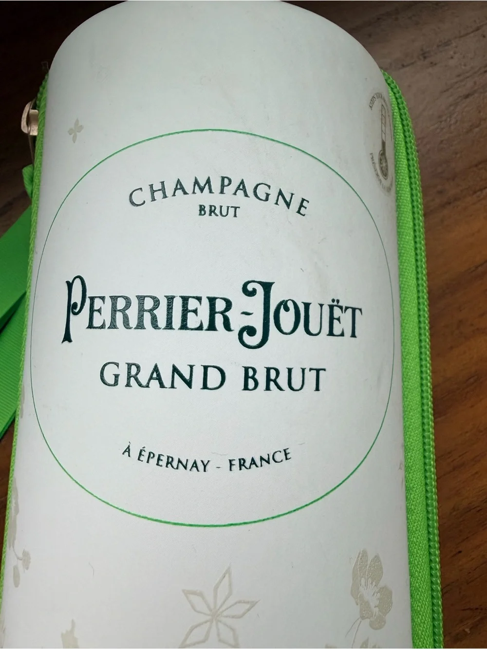 Champagne Perrier-Jouet Grand Brut France Zippered Case Bottle Holder Chiller